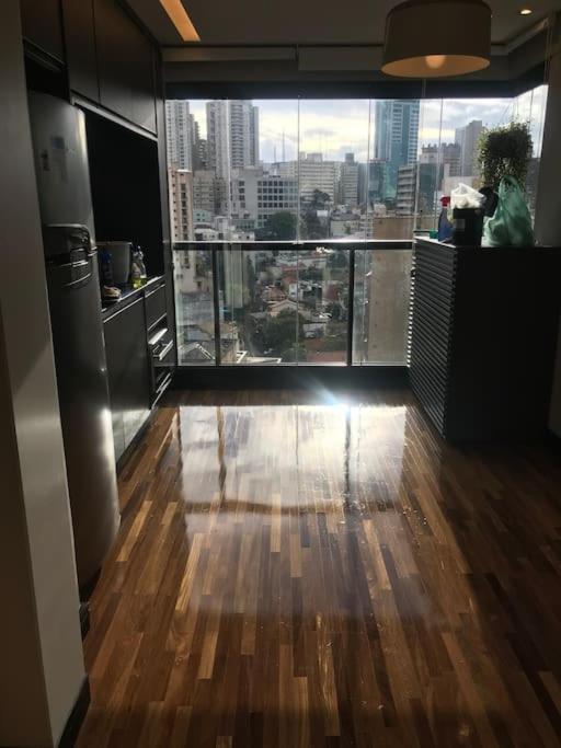 Amazing Space Next To Paulista Avenue And Subway